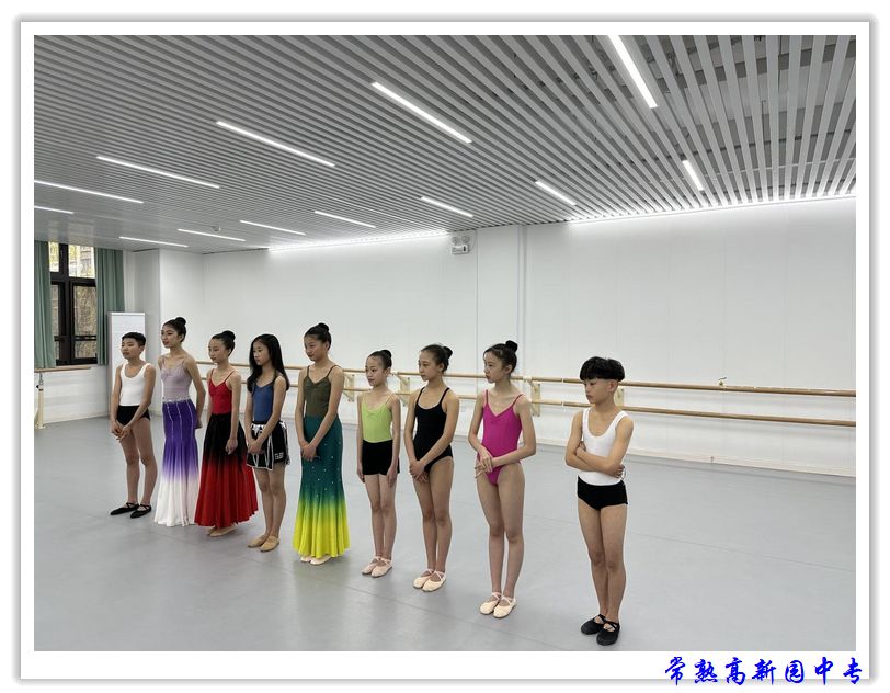 b503929c58ff48aea6f290fac3ac8fbd.jpg