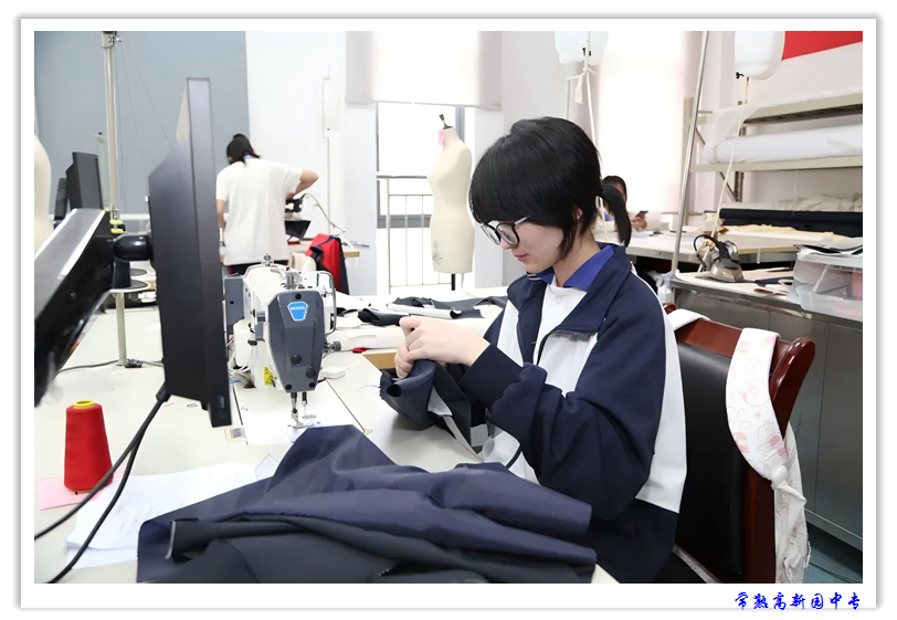 a6f9ce8632cc4f8084a797fb7f963fcb.png