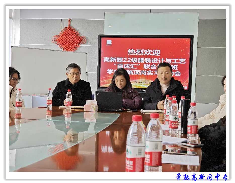 381fc87d50de4dca959d1e74cb3fce9b.jpg