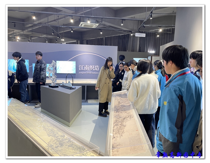 f2cba748f0ba4727879ba88eac83e065.jpg f2cba748f0ba4727879ba88eac83e065.jpg