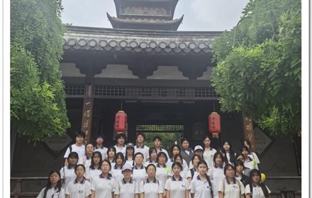 探寻历史文脉，深化专业实践——记23级旅游班外出实训