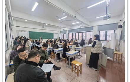 基础部召开期中考试考务会议